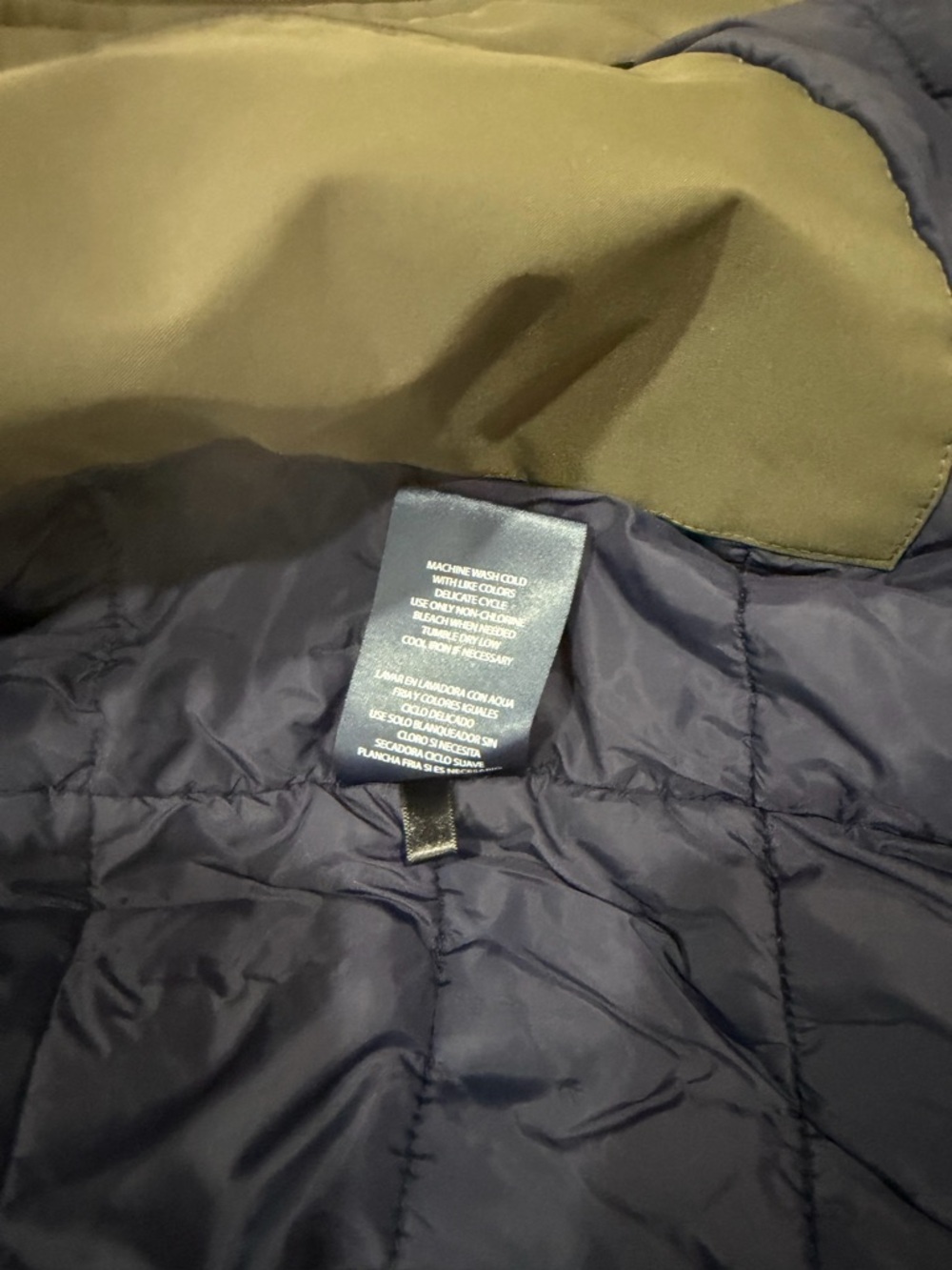 Tommy Hilfiger Men's Olive Hooded Rain Jacket - Picture 9 of 15